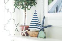Quick Coastal Summer Mantel Decor Ideas