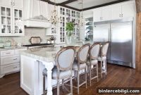 Stylish Modern Farmhouse Bar Stools for Your Kitchen