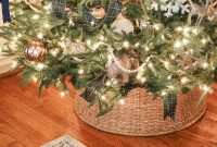 Stylish Christmas Tree Collar Ideas for 2025