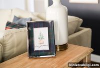 Download 4 New Free Christmas Printables: Cards, Tags and Decor