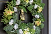 How to Make a Chinoiserie Egg Wreath