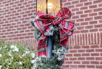 Save on Outdoor Holiday Decor: Lights, Wreaths and Porch Accents