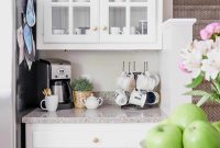 Kitchen Refresh Ideas, Table Lamp Tips and Dreamy Backyard Pools