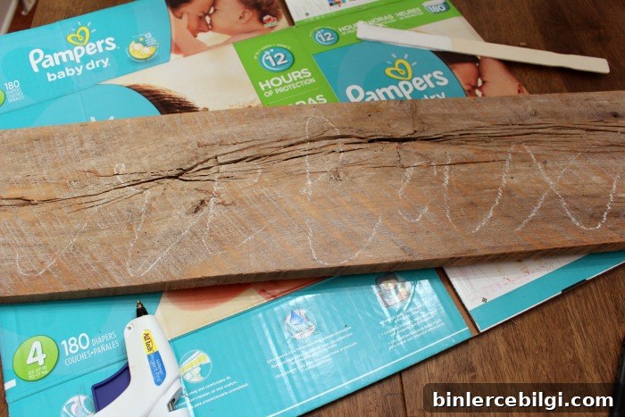 This sign is so cute, easy to make and perfect for your summer decor! DIY Weathered Rope Sign | Full Tutorial