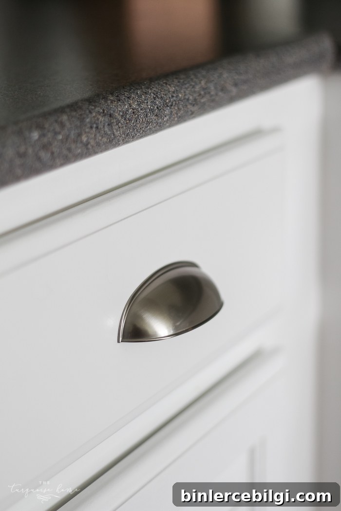 How to Measure and Install Cabinet Pulls Precisely 9 Installing cabinet hardware can be intimidating! This simple trick makes installing new cabinets pulls so easy!