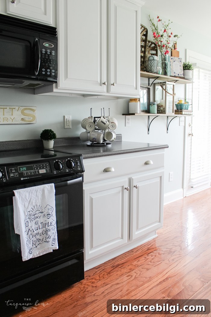 How to Measure and Install Cabinet Pulls Precisely 7 Installing cabinet hardware can be intimidating! This simple trick makes installing new cabinets pulls so easy!