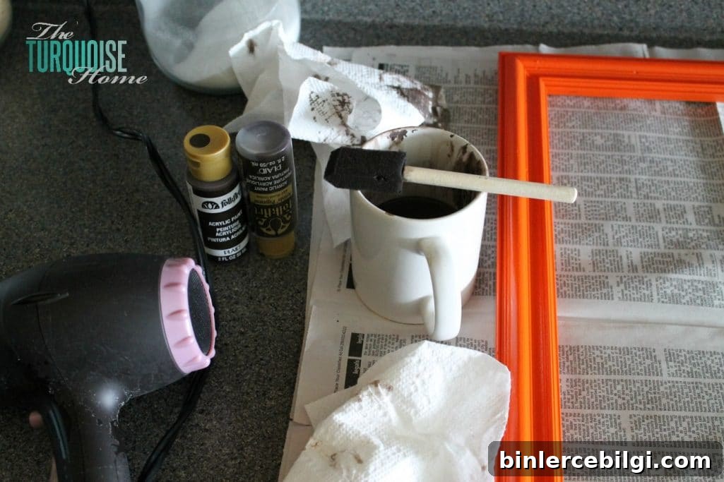 How to Create a Painted Picture Frame Gallery Wall