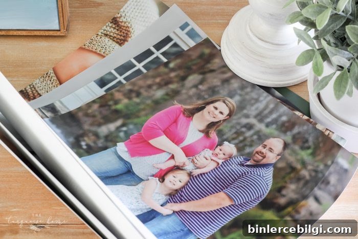 Yay! Family photos for the living room gallery wall! Fresh ideas on the blog!