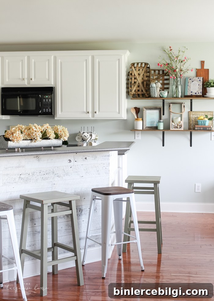 Closing the space above kitchen cabinets
