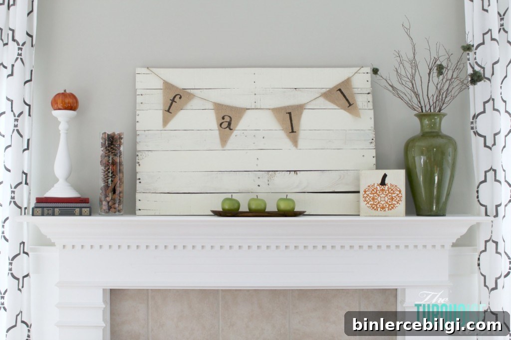 Planked Pallet Fall Mantel | The Turquoise Home