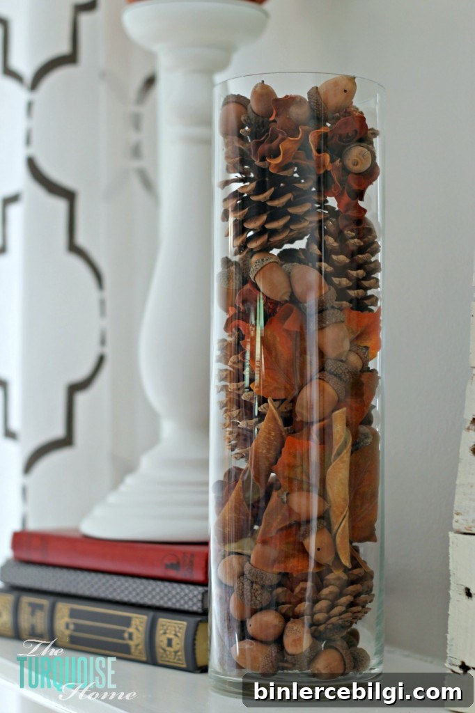 Planked Pallet Fall Mantel | The Turquoise Home