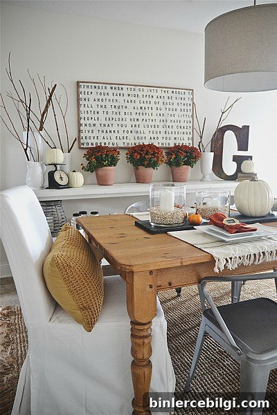 Use simple items like branches and twigs to add nature to your fall home decor!