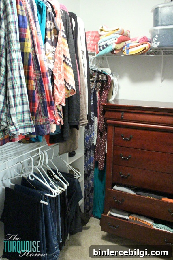 Closet Organization Systems — Day 23 of 30: Simplify Your Closet 2 Decluttering the Master Closet using the KonMari method | Details at TheTurquoiseHome.com