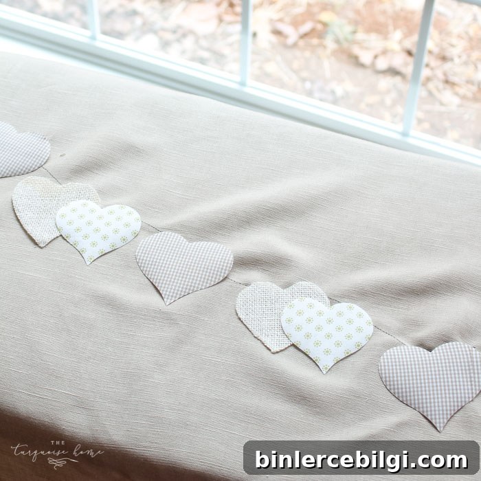 Such a CUTE and easy DIY pillow project! | Fabric Appliqué with a Silhouette Cameo