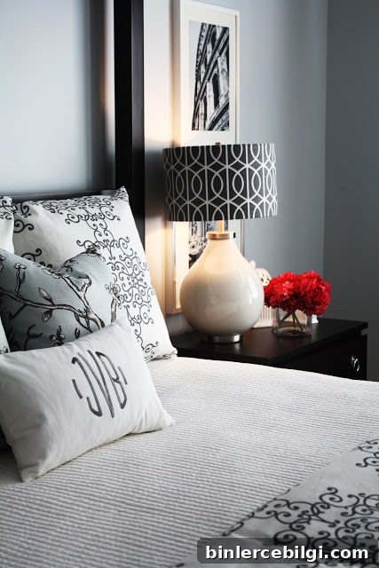 How to Recover a Lamp Shade