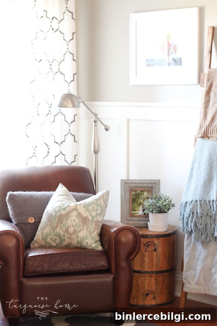Favorite summer books to read! | Simply Beachy Summer Mantel at theturquoisehome.com