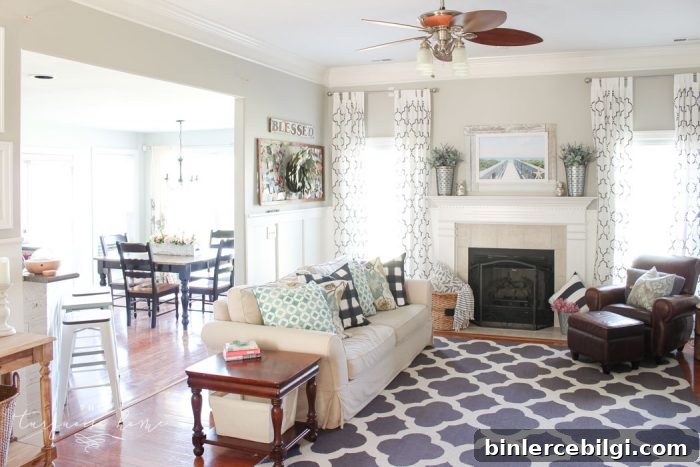 Simply Beachy Summer Mantel at theturquoisehome.com