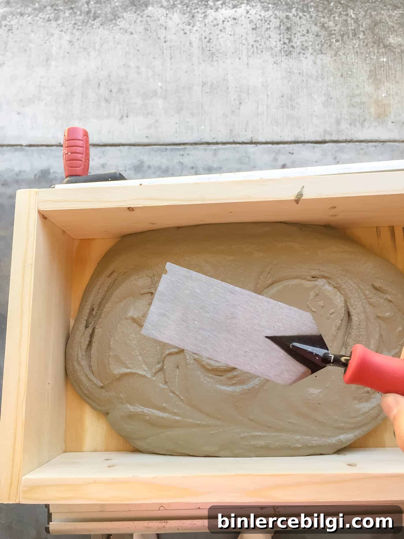 DIY Concrete Tray with Dock Cleat Handles
