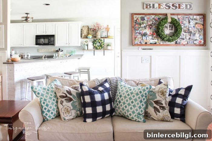 Simply gorgeous navy and turquoise in this summer home tour. Inspiration to create a home you love! | My Summer House