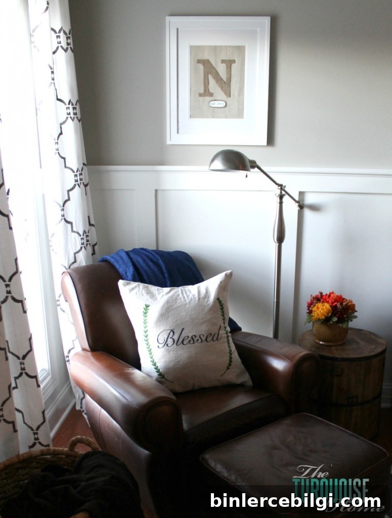DIY Stenciled Drop Cloth Pillow #diy #dropcloth #silhouette