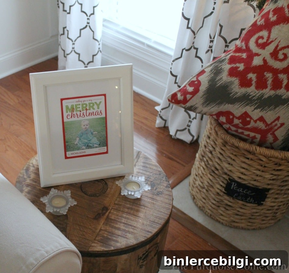 Christmas Home Tour 2013: Pretty in Plaid