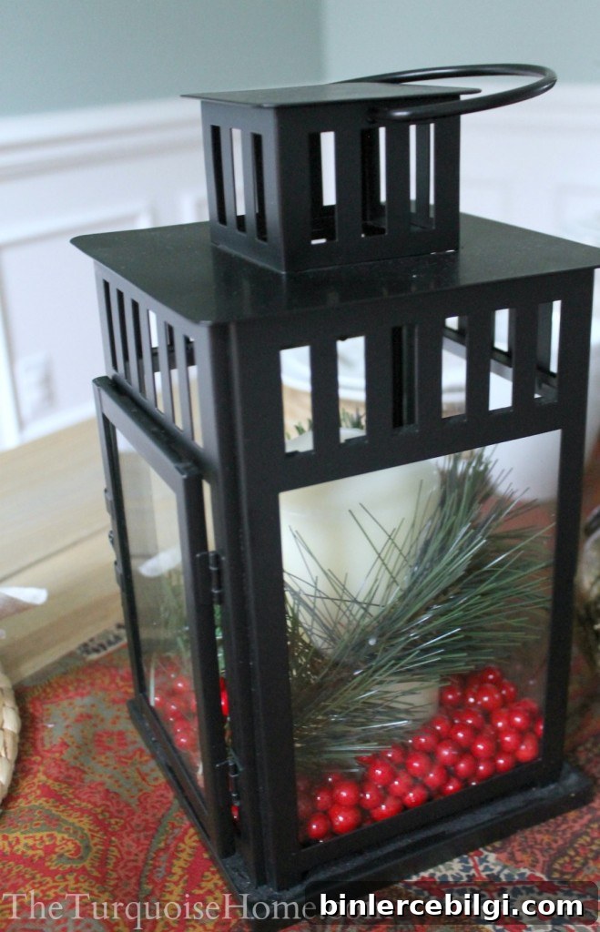 Christmas Home Tour 2013: Pretty in Plaid - find all the details at TheTurquoiseHome.com