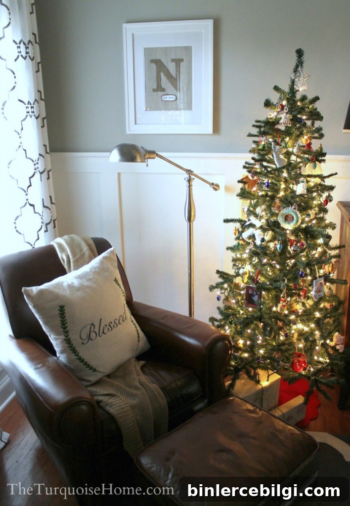 Christmas Home Tour 2013: Pretty in Plaid