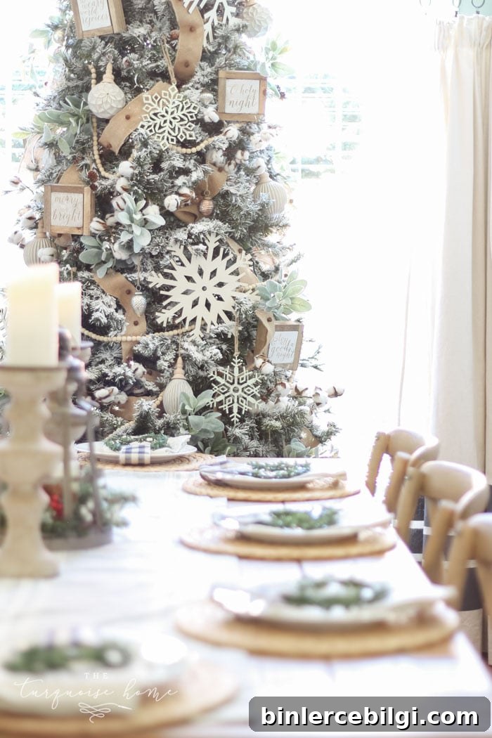 Neutral Christmas Dining Room Ideas to Elevate Holiday Style 11 A Neutral Christmas Dining Room