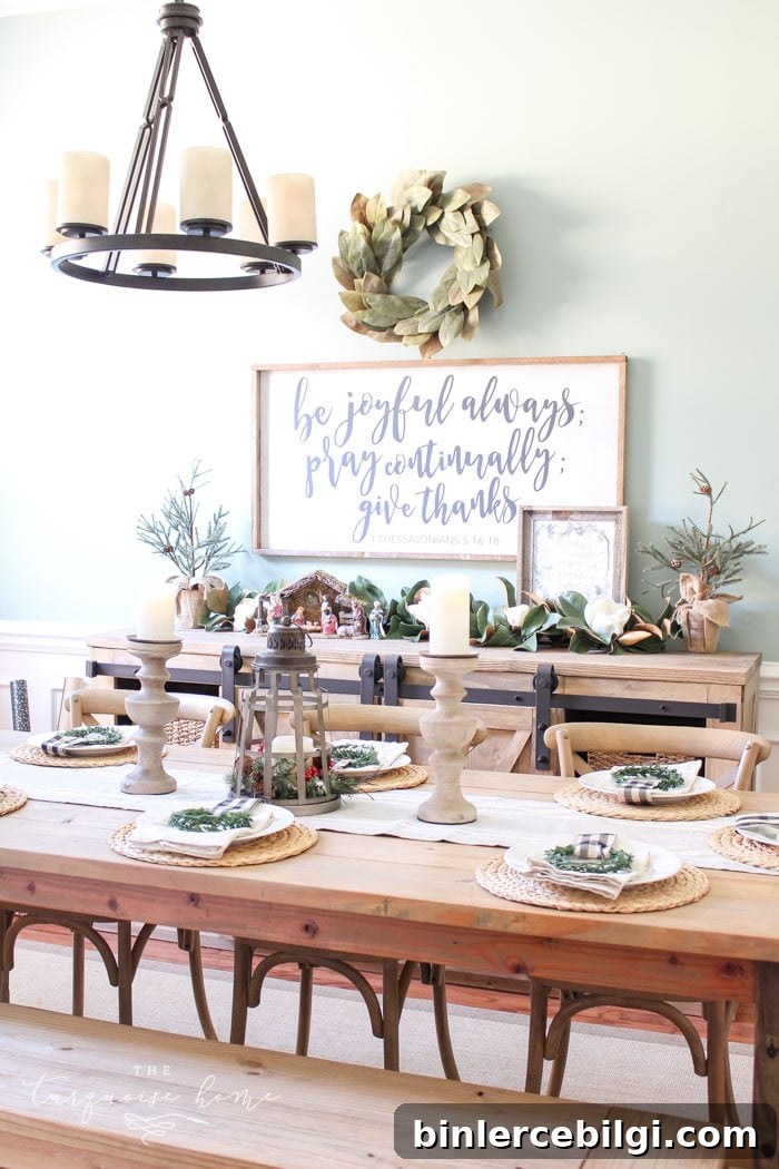 Neutral Christmas Dining Room Ideas to Elevate Holiday Style 3 A Neutral Christmas Dining Room