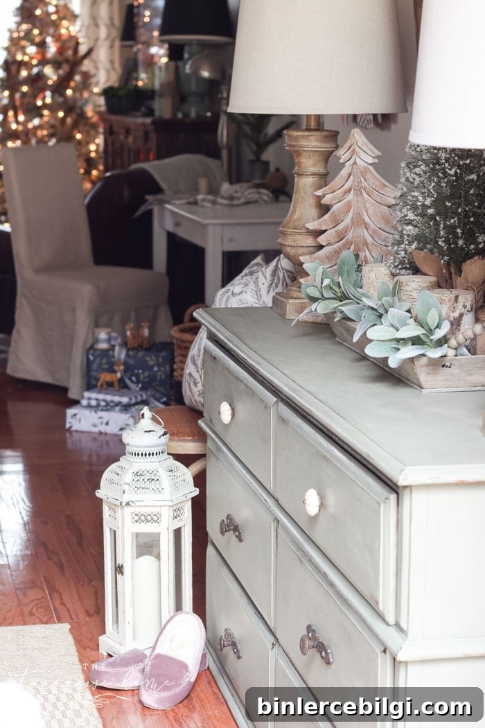A neutral Christmas entry way - not too fussy or fancy!