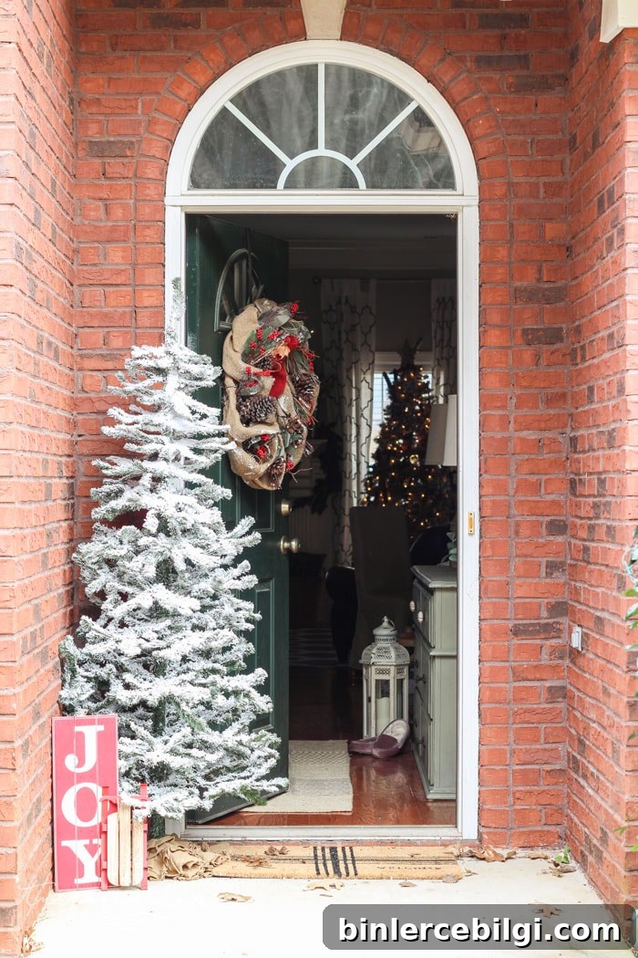 A simple Christmas front stoop
