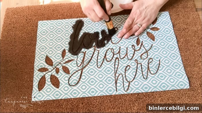 Stencil your doormat with a stencil brush and outdoor acrylic paint! | DIY Customized Doormat