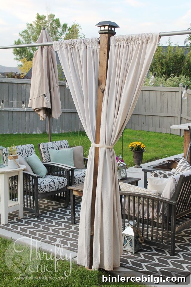Outdoor Living Room with a DIY Privacy Screen