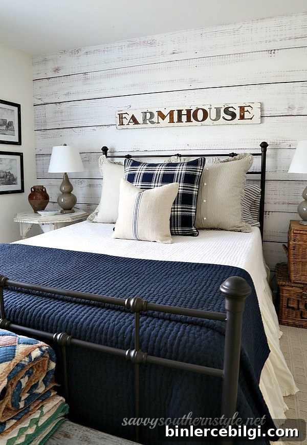 Lake House Decor Ideas for Cozy Waterfront Living 14 Navy Farmhouse Bedroom