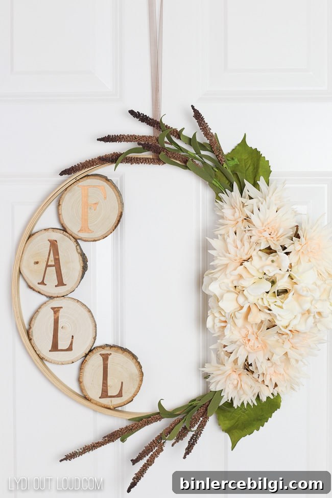DIY Embroidery Hoop Fall Wreath