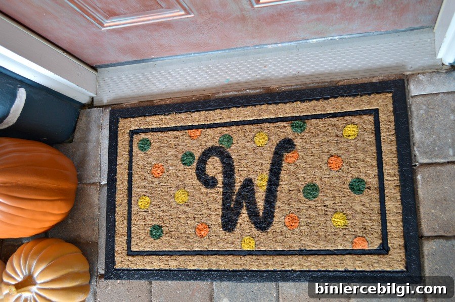 DIY Monogrammed Fall Doormat