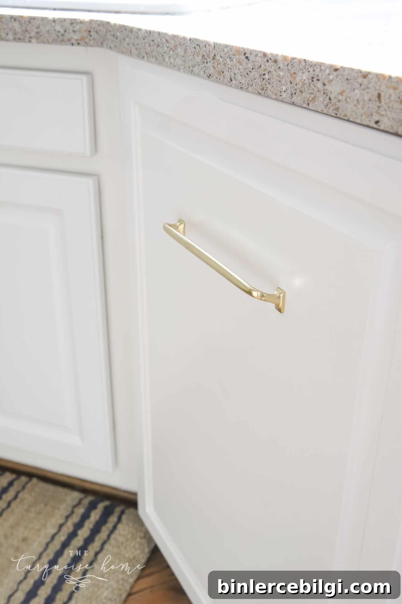Aged brass appliance pull