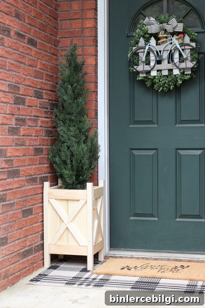 DIY Wooden Planter Tutorial