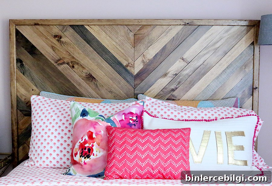 How to make a headboard: 13 Beautiful DIY Headboard Ideas - DIY Chevron Wood Headboard plans