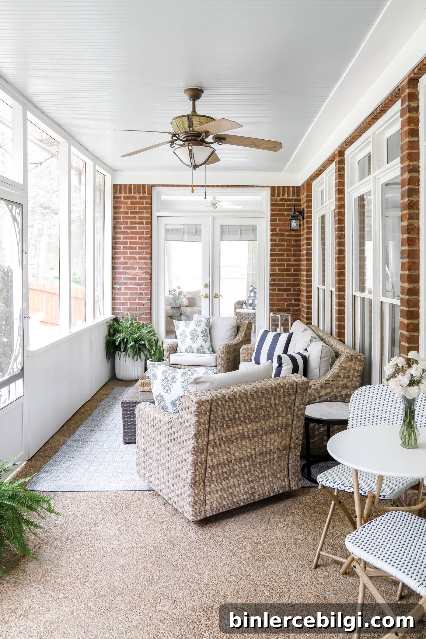 wicker patio furniture