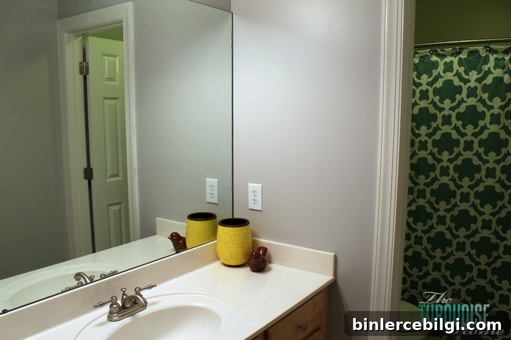 Clark+Kensington Oyster Pearl