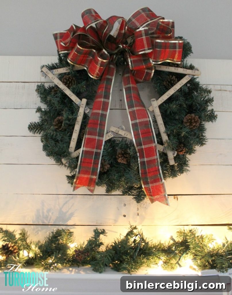 Traditional Red and Green Christmas Mantel Decor Ideas 14 Traditional Red and Green Christmas Mantel. Find out all the details at TheTurquoiseHome.com
