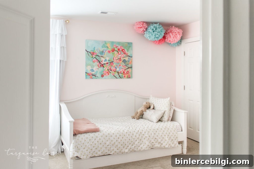 Rooms decor ideas for girls | girls bedroom ideas | gold, pink and turquoise girls bedroom decor
