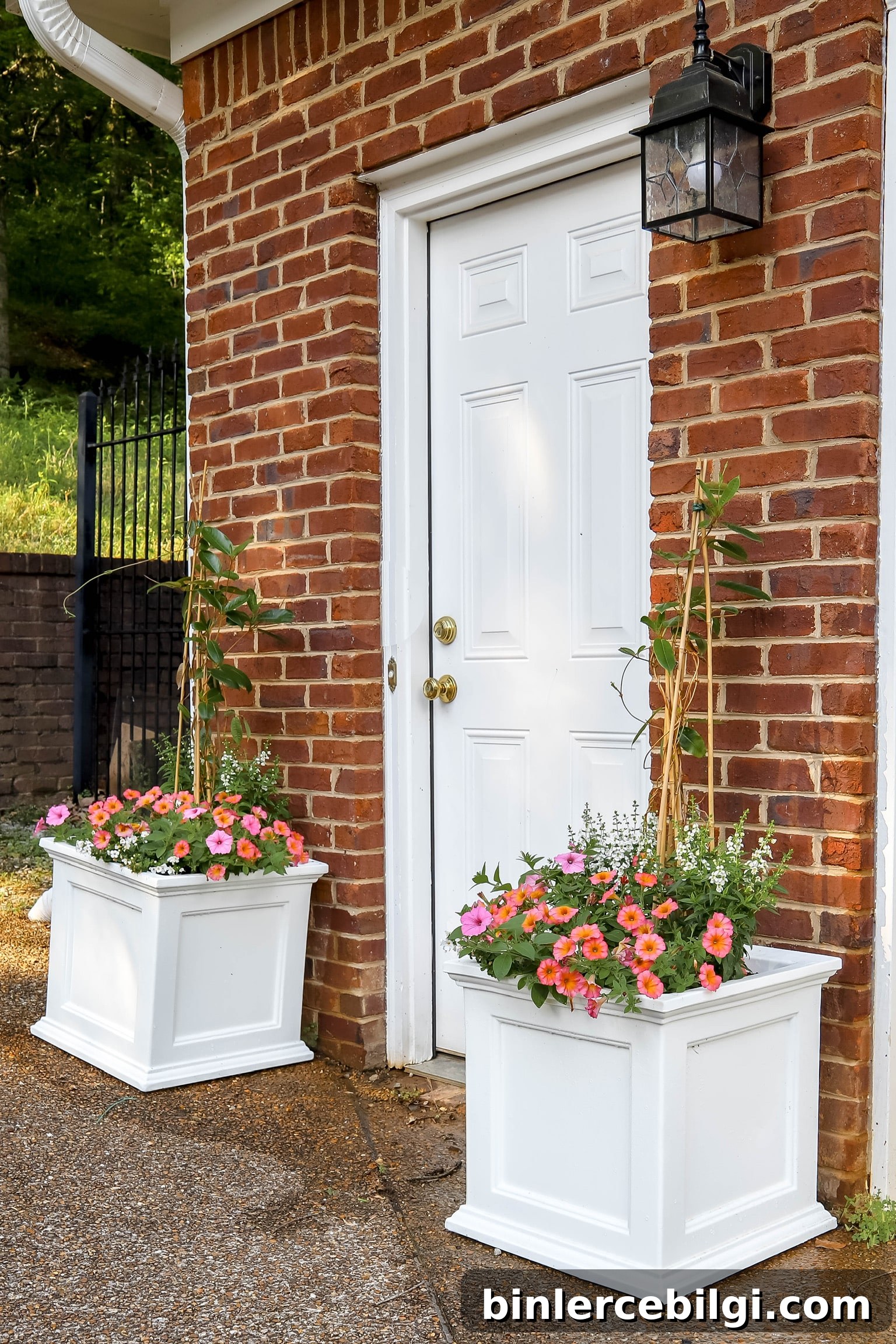 Name Your House: Creative Ideas and Inspiration 8 brick house with white planters flanking back door