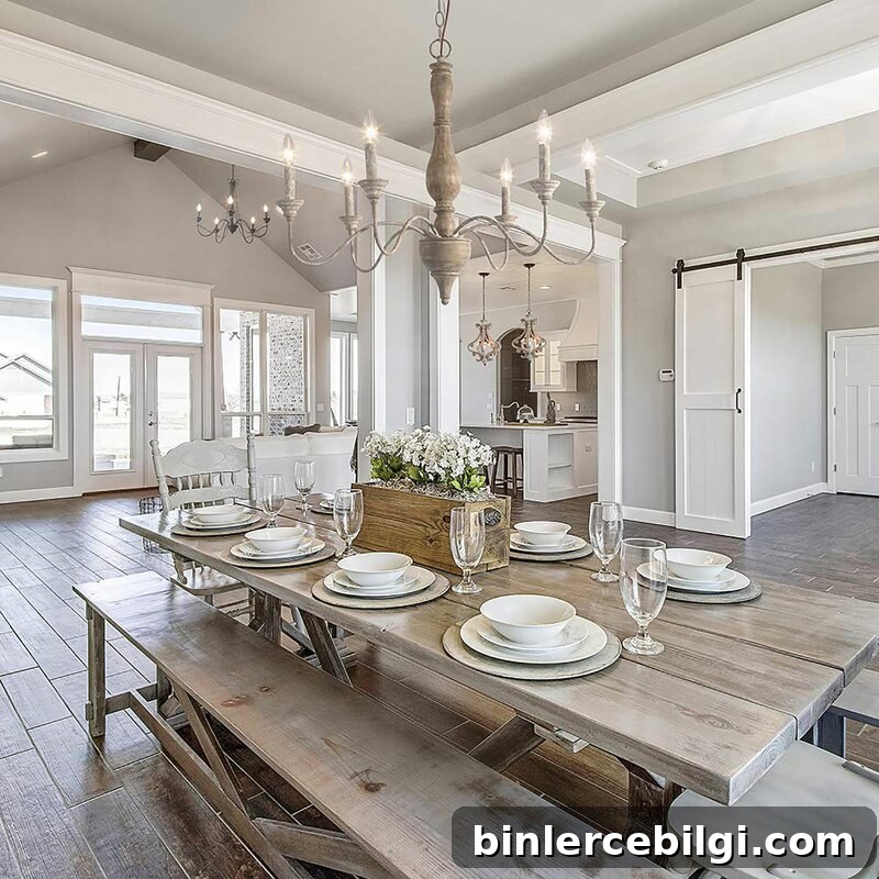 Traditional Farmhouse Chandelier with Wrought Iron Accents