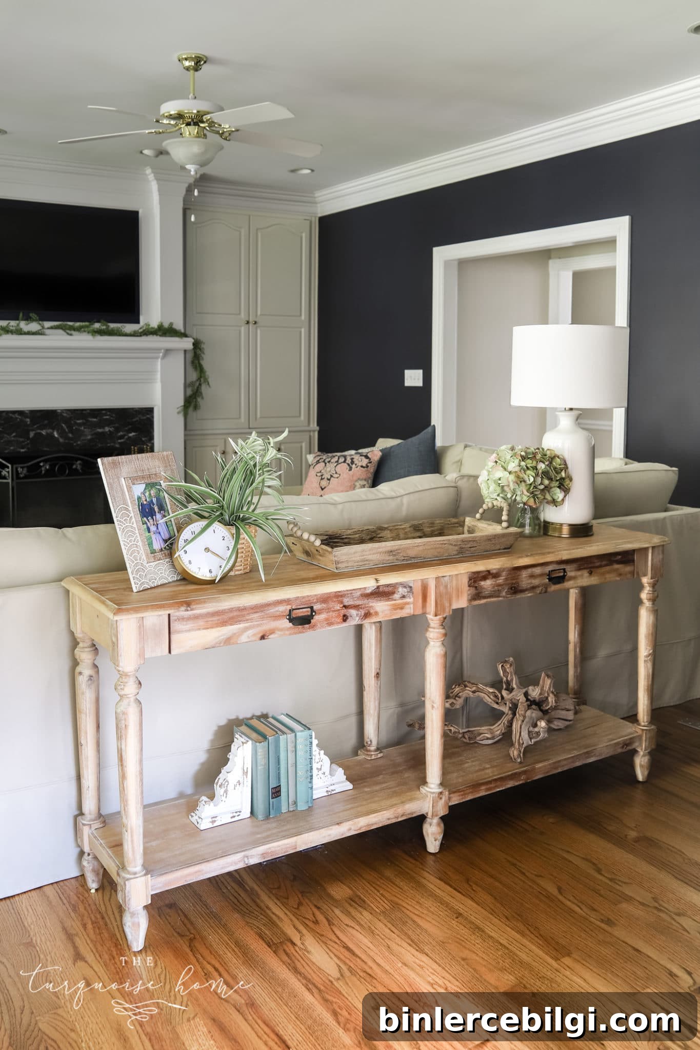 Console Table without baskets