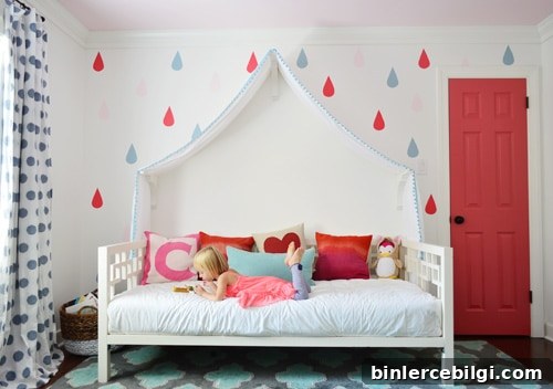 Interior Door Paint Color Ideas to Transform Your Home 7 Child's bedroom with a poppy red closet door
