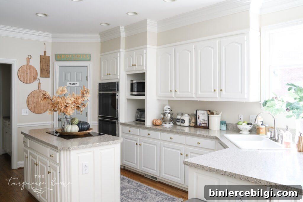 Simple Fall Decor in the Kitchen