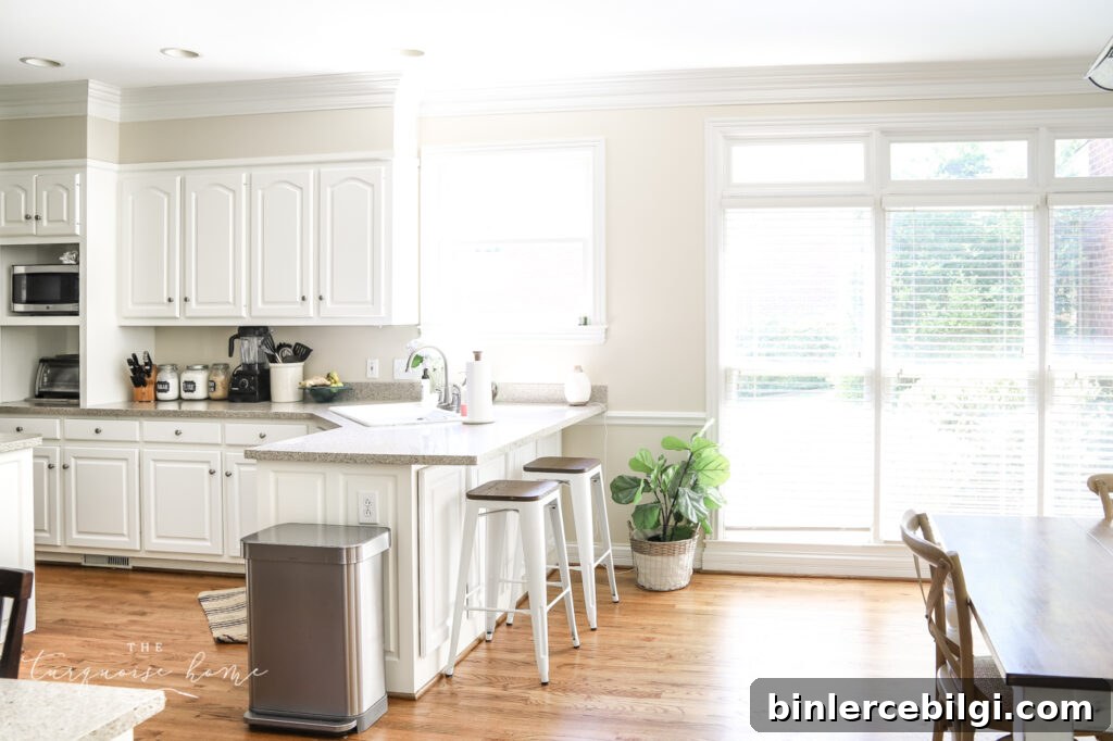 Kitchen with Edgecomb Gray Walls