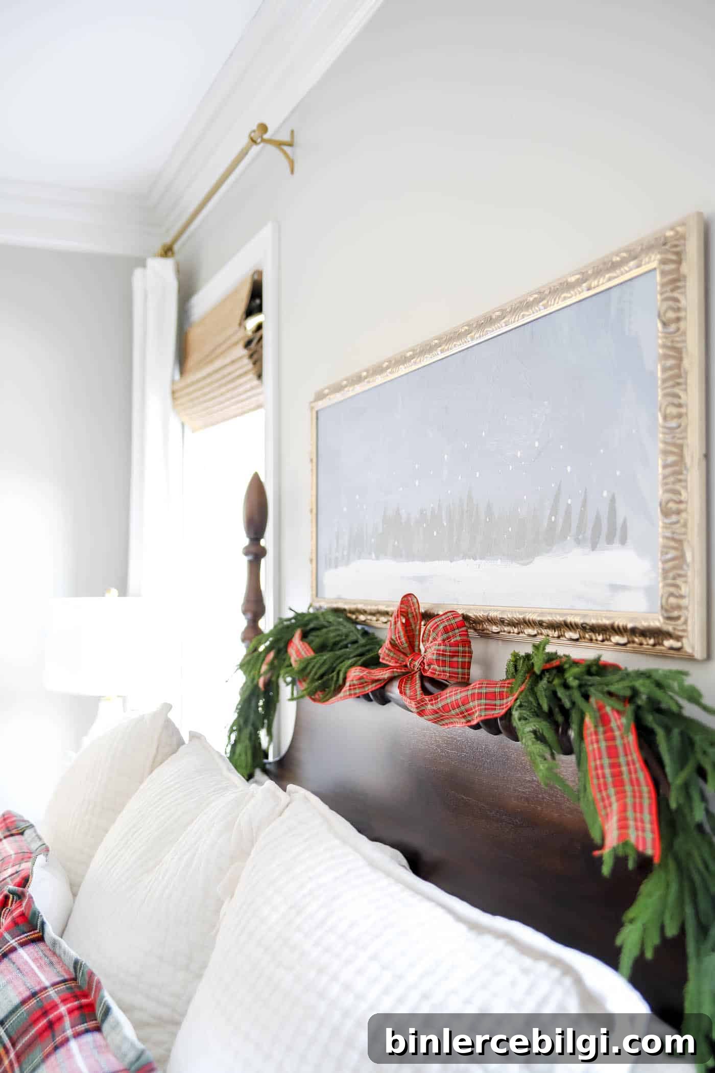 Christmas Bedroom Decor Ideas for a Cozy Holiday Retreat 12 Garland and ribbon the the bed headboard for Christmas